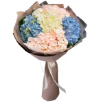 Букет из 5 разноцветных гортензий